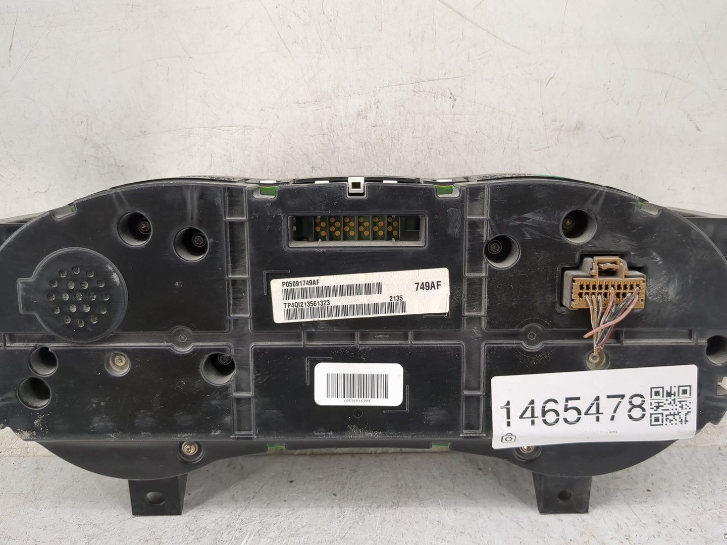 2015 Dodge Charger Instrument Cluster Speedometer Gauges P/N:P05091749AF Miles: Fits OEM Used Auto Parts - Oemusedautoparts1