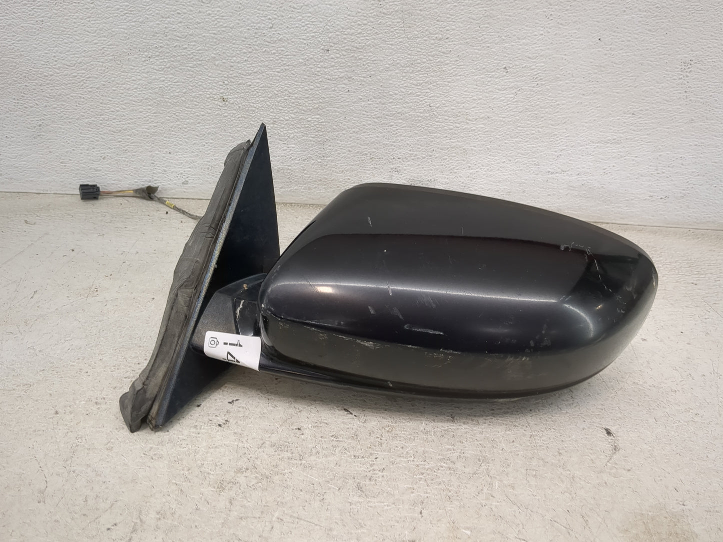 2015-2020 Dodge Charger Driver Side View Mirror - Left Door Mirror OEM Used - Oemusedautoparts1.com