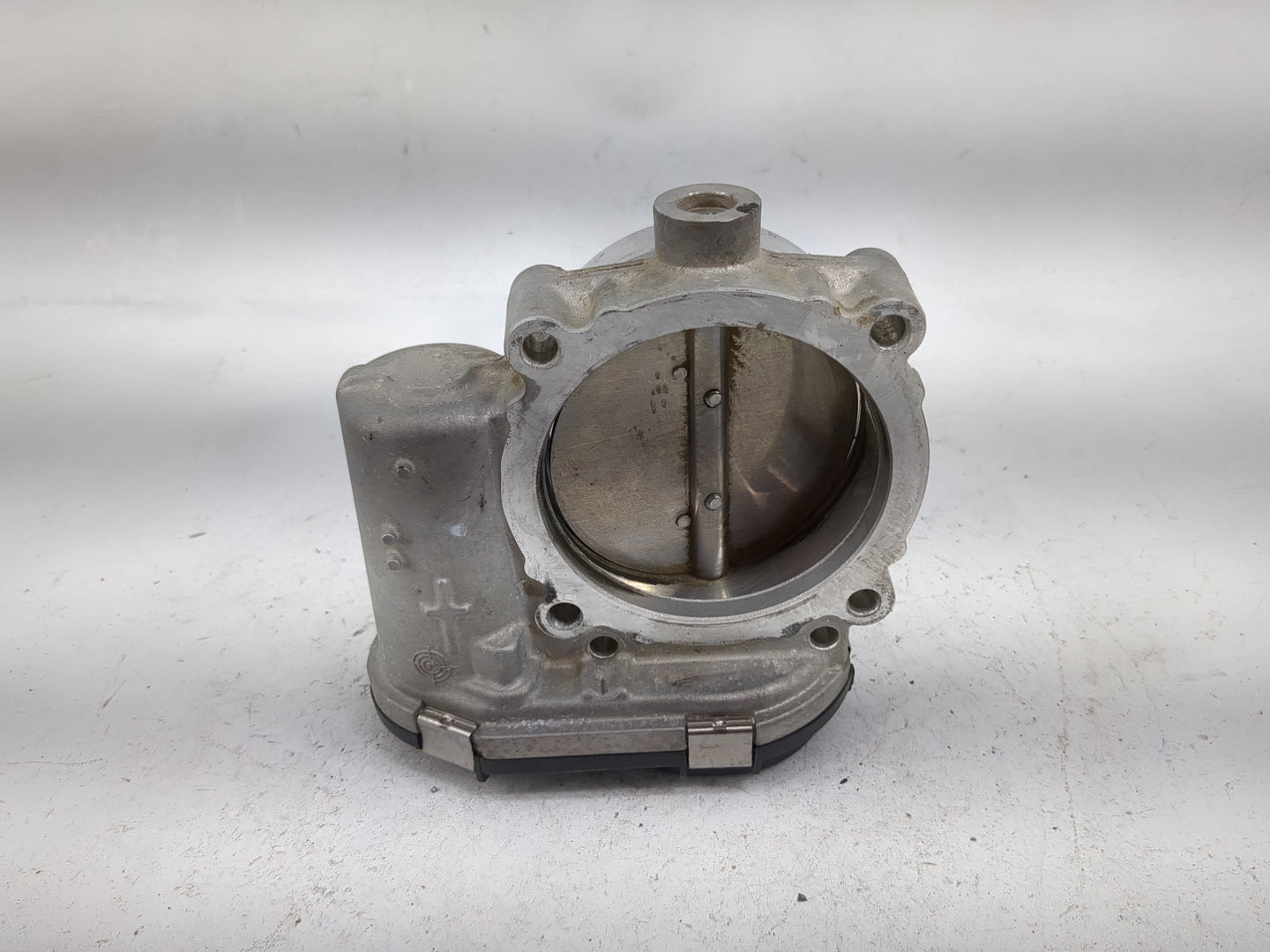 2011-2022 Dodge Charger Throttle Body P/N:05184349AC 0280750570 Fits OEM Used Auto Parts - Oemusedautoparts1.com