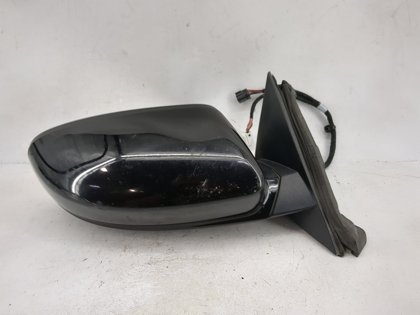 2021-2022 Dodge Charger Passenger Side View Mirror - Right Door Mirror OEM Used - Oemusedautoparts1.com