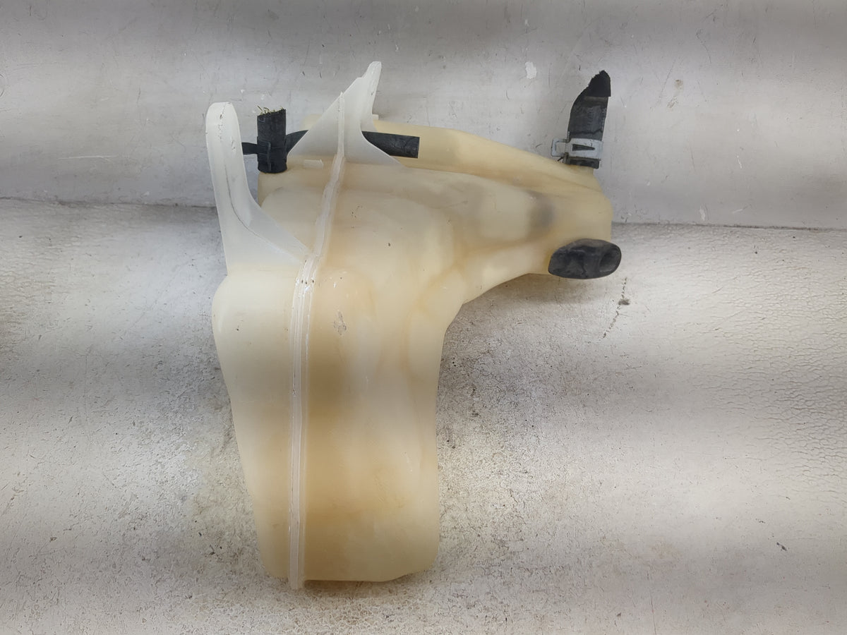 2011-2022 Dodge Charger Windshield Washer Fluid Reservoir Bottle Oem 1515562 - Oemusedautoparts1.com