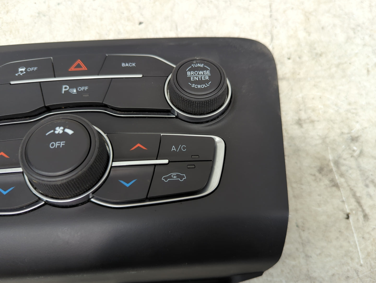 2015-2016 Dodge Charger Climate Control Module Temperature AC/Heater Replacement P/N:P56054674AB 92221240 Fits Fits 2015 201