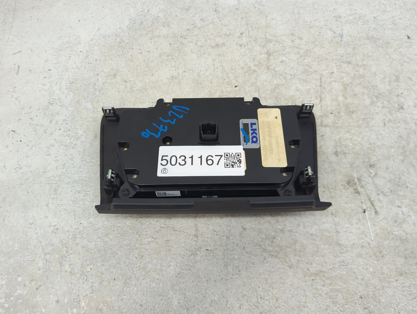 2015-2016 Dodge Charger Climate Control Module Temperature AC/Heater Replacement P/N:P56054674AB 92221240 Fits Fits 2015 201