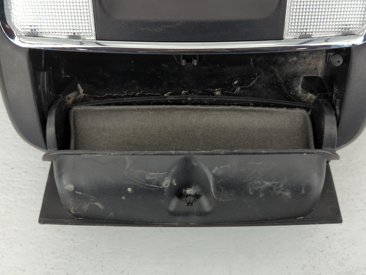 2015 Dodge Charger Overhead Roof Console - Oemusedautoparts1.com