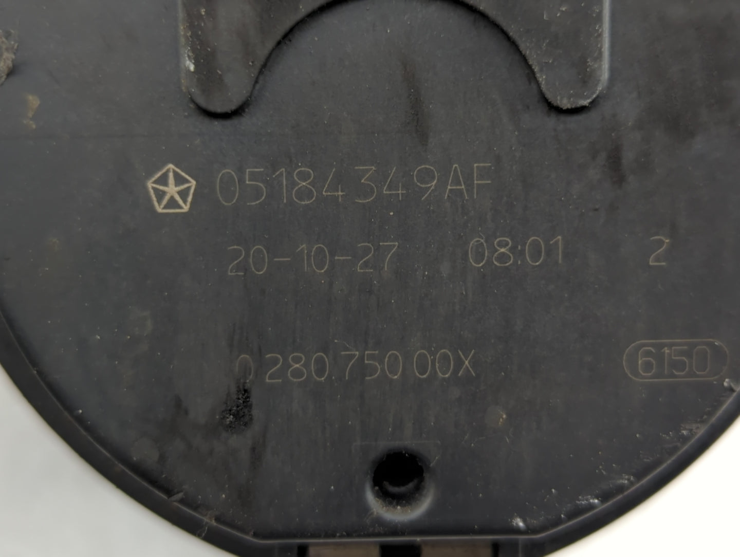 2015 Dodge Charger Throttle Body P/N:05184349AF Fits Fits 2009 2010 2011 2012 2013 2014 OEM Used Auto Parts - Oemusedautopar