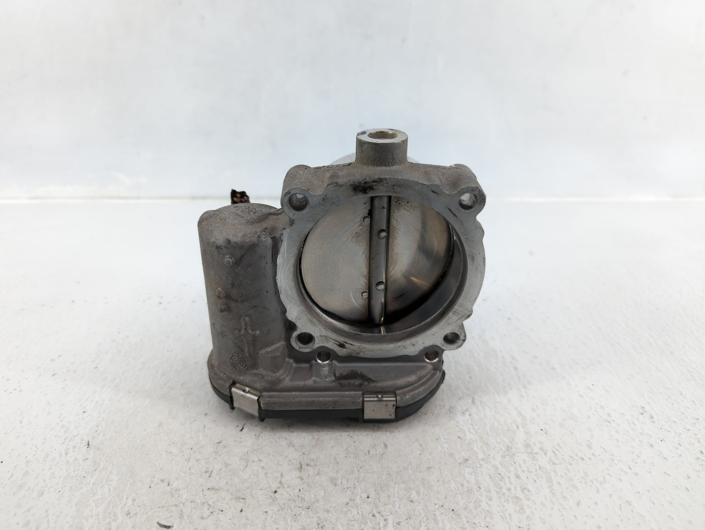2011-2022 Dodge Charger Throttle Body Fits Fits 2011 2012 2013 2014 2015 2016 2017 2018 2019 2020 2021 2022 OEM Used Auto Pa