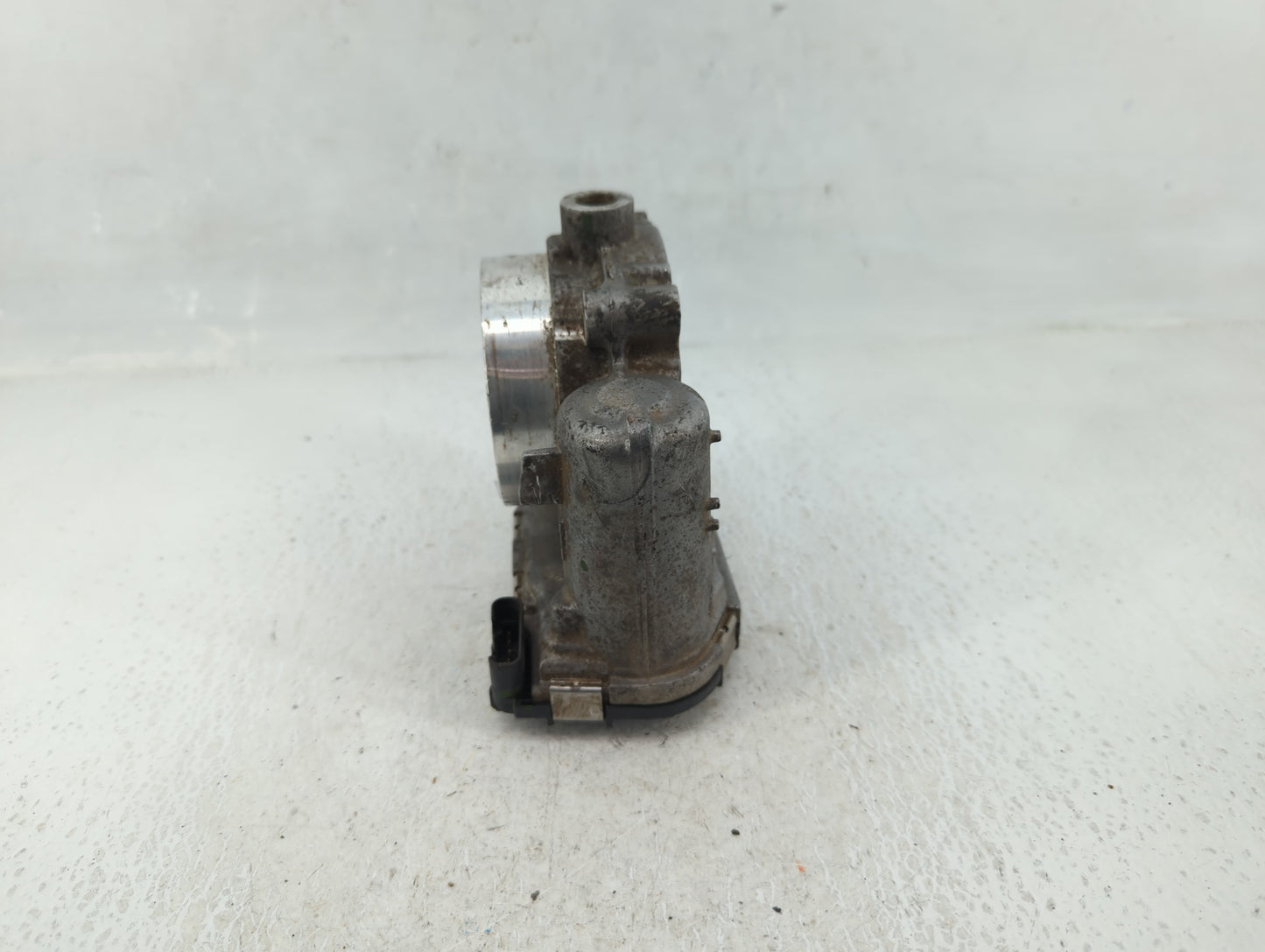 2011-2022 Dodge Charger Throttle Body P/N:05184349AC 0 280 750 570 Fits OEM Used Auto Parts - Oemusedautoparts1.com