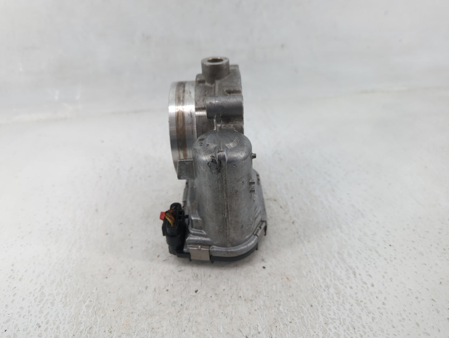 2011-2022 Dodge Charger Throttle Body P/N:0 280 750 570 05184349AC Fits OEM Used Auto Parts - Oemusedautoparts1.com