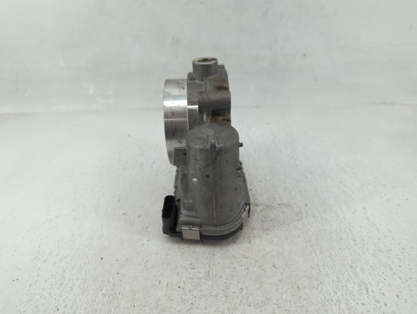 2011-2022 Dodge Charger Throttle Body P/N:0 280 750 570 05184349AC Fits OEM Used Auto Parts - Oemusedautoparts1.com