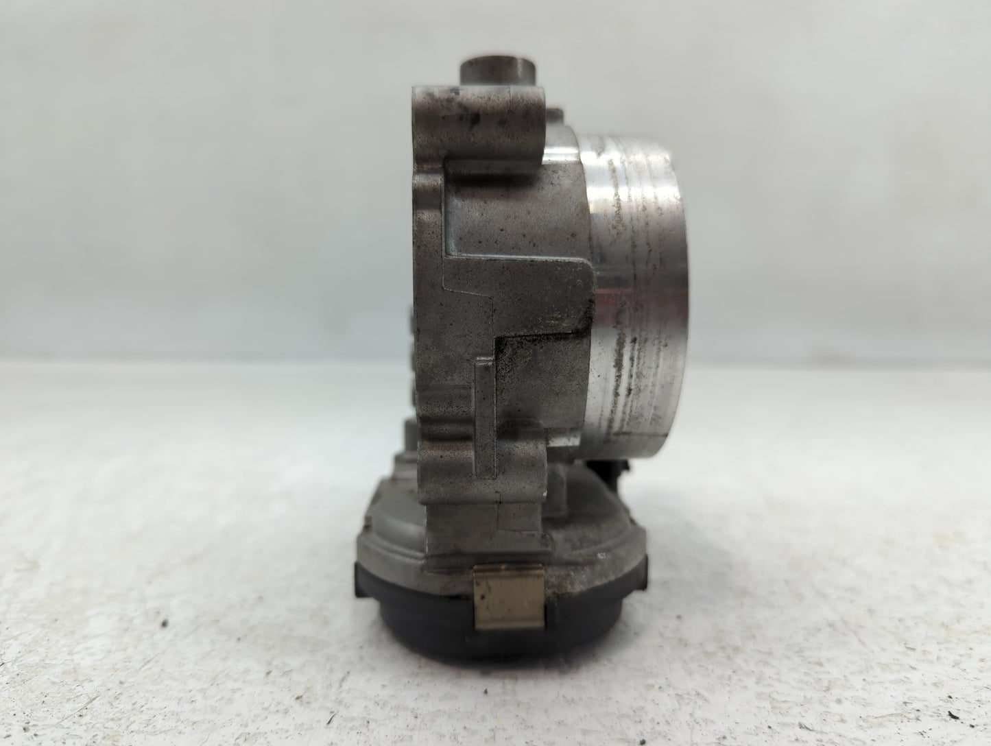 2011-2022 Dodge Charger Throttle Body P/N:0 28- 750 570 05184349AC Fits OEM Used Auto Parts - Oemusedautoparts1.com