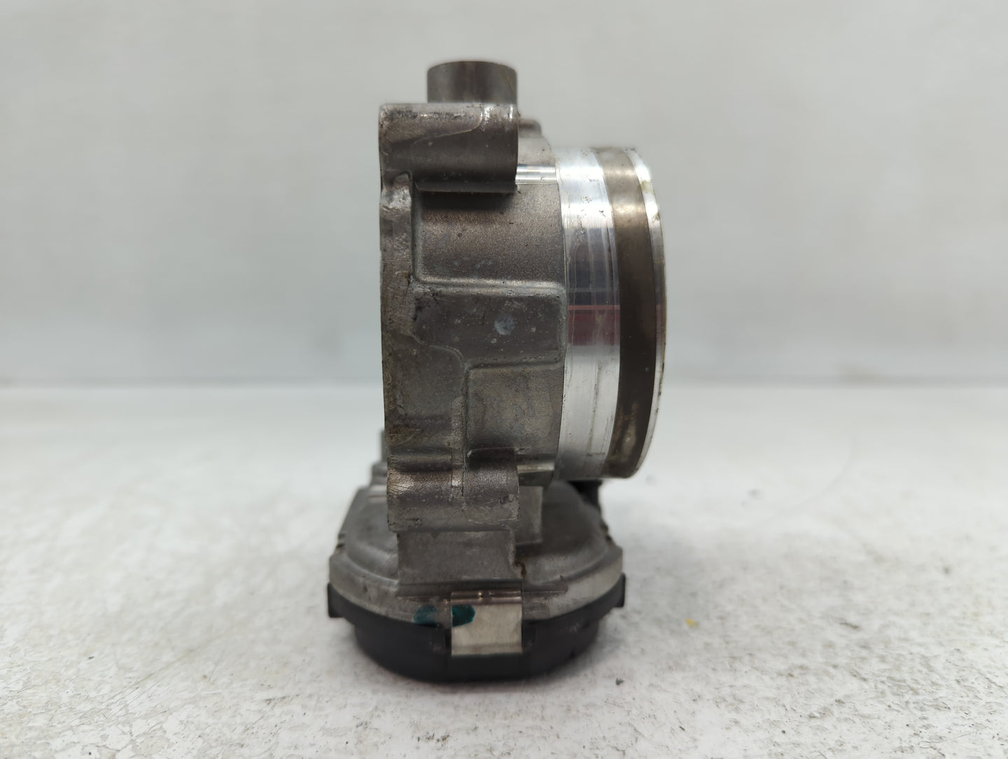 2011-2022 Dodge Charger Throttle Body P/N:0 28- 750 570 05184349AC Fits OEM Used Auto Parts - Oemusedautoparts1.com