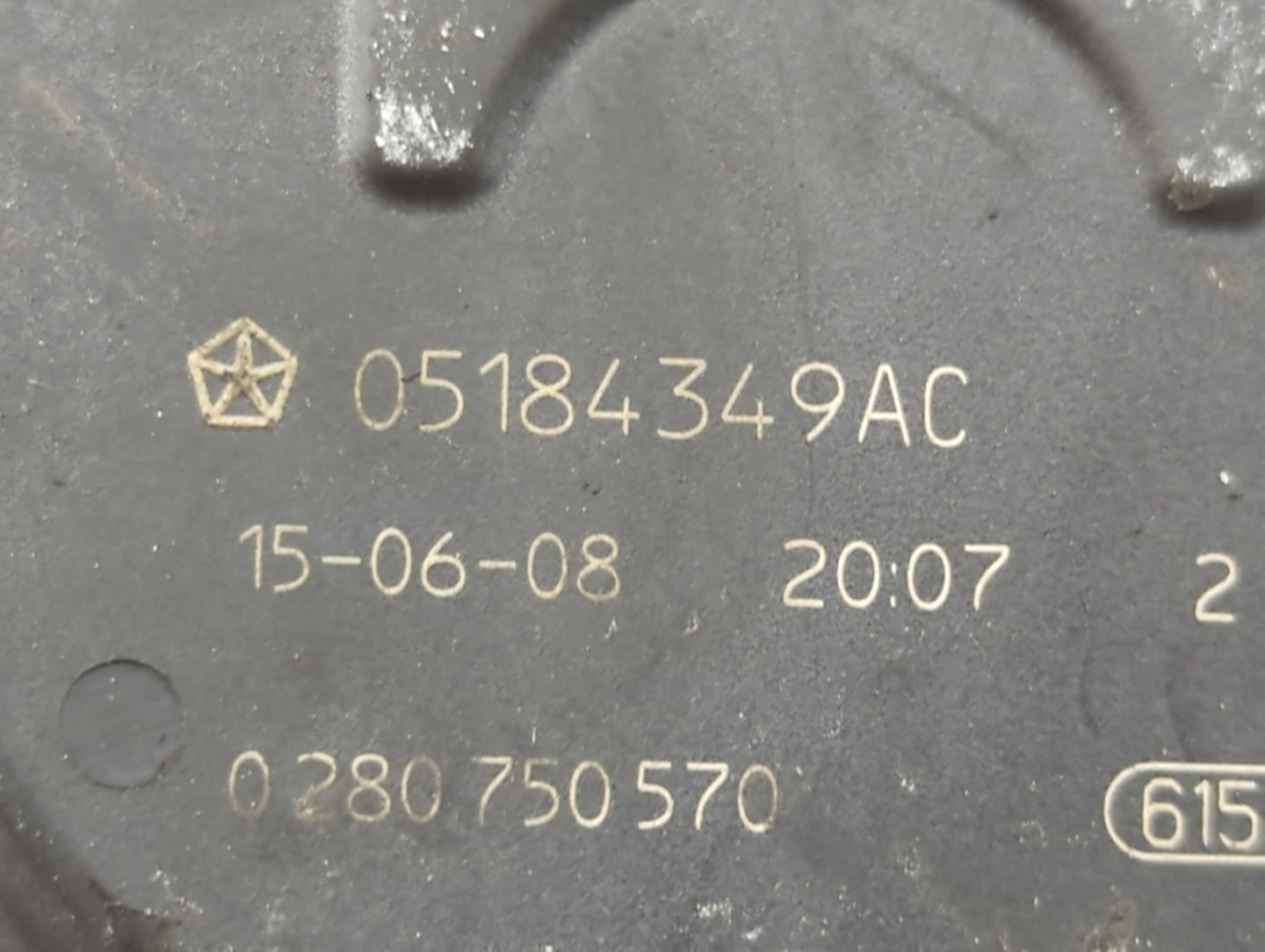 2011-2022 Dodge Charger Throttle Body P/N:0 28- 750 570 05184349AC Fits OEM Used Auto Parts - Oemusedautoparts1.com