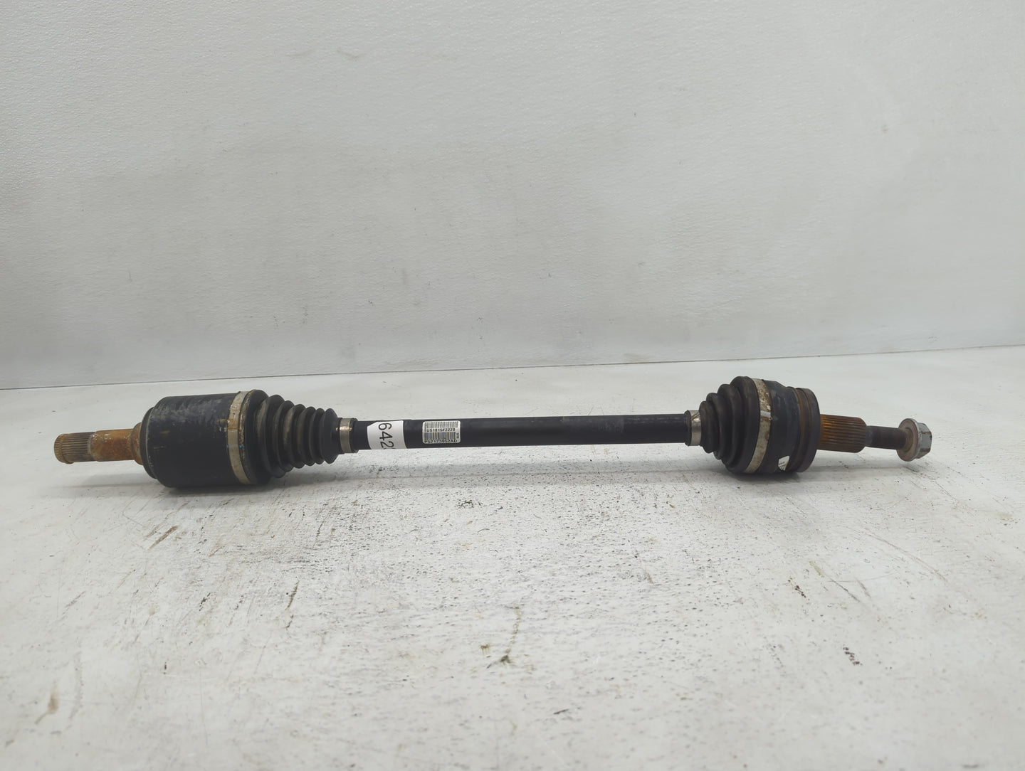 2015-2017 Dodge Charger Axle Shaft Front Driver Cv C/v - Oemusedautoparts1.com