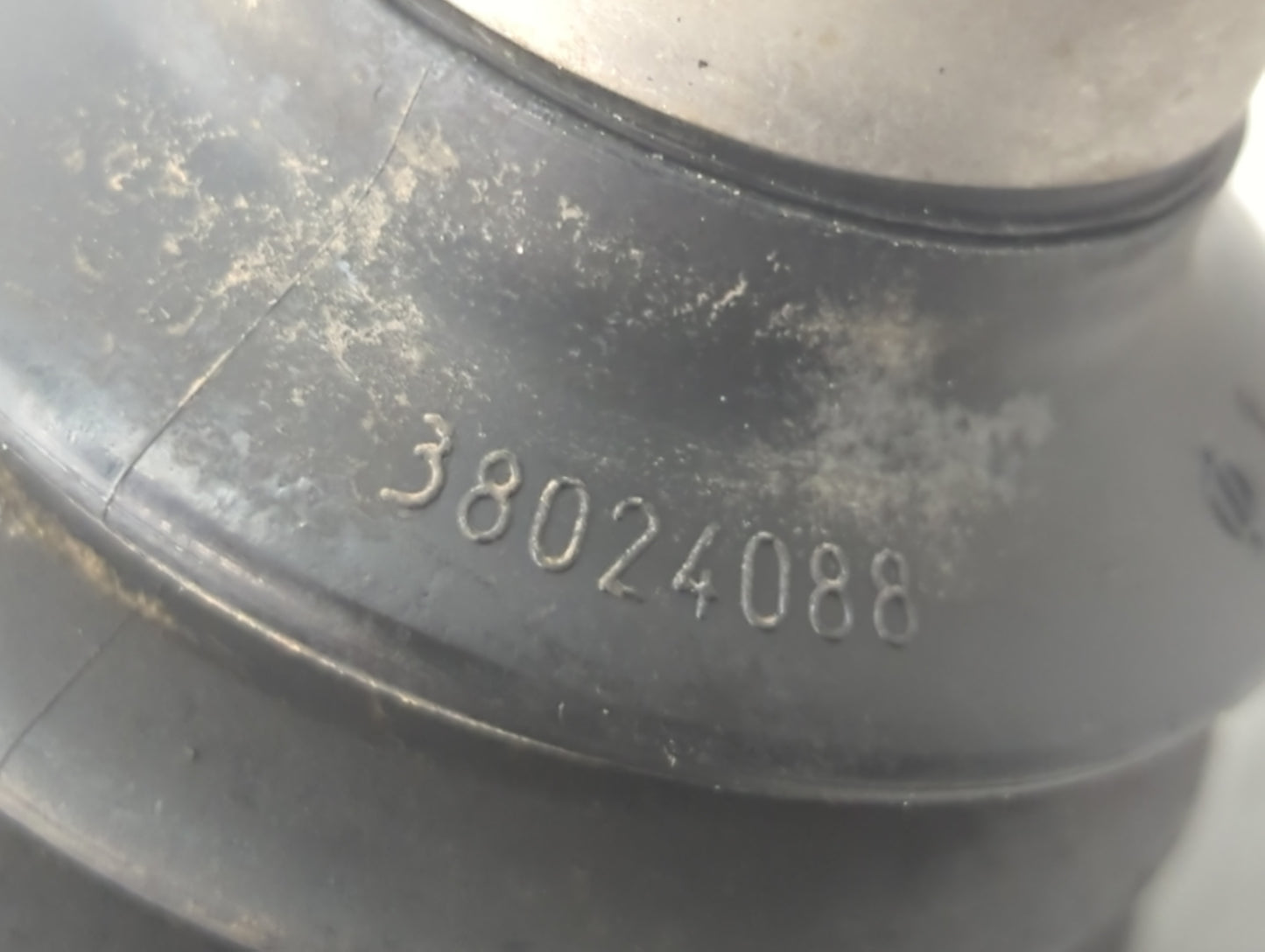 2015-2017 Dodge Charger Axle Shaft Front Driver Cv C/v - Oemusedautoparts1.com