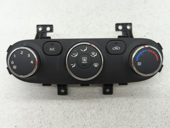 compare product 2015 Dodge Dakota Climate Control Module Temperature AC/Heater Replacement P/N:97250-A7XXX Fits OEM Used Auto Parts