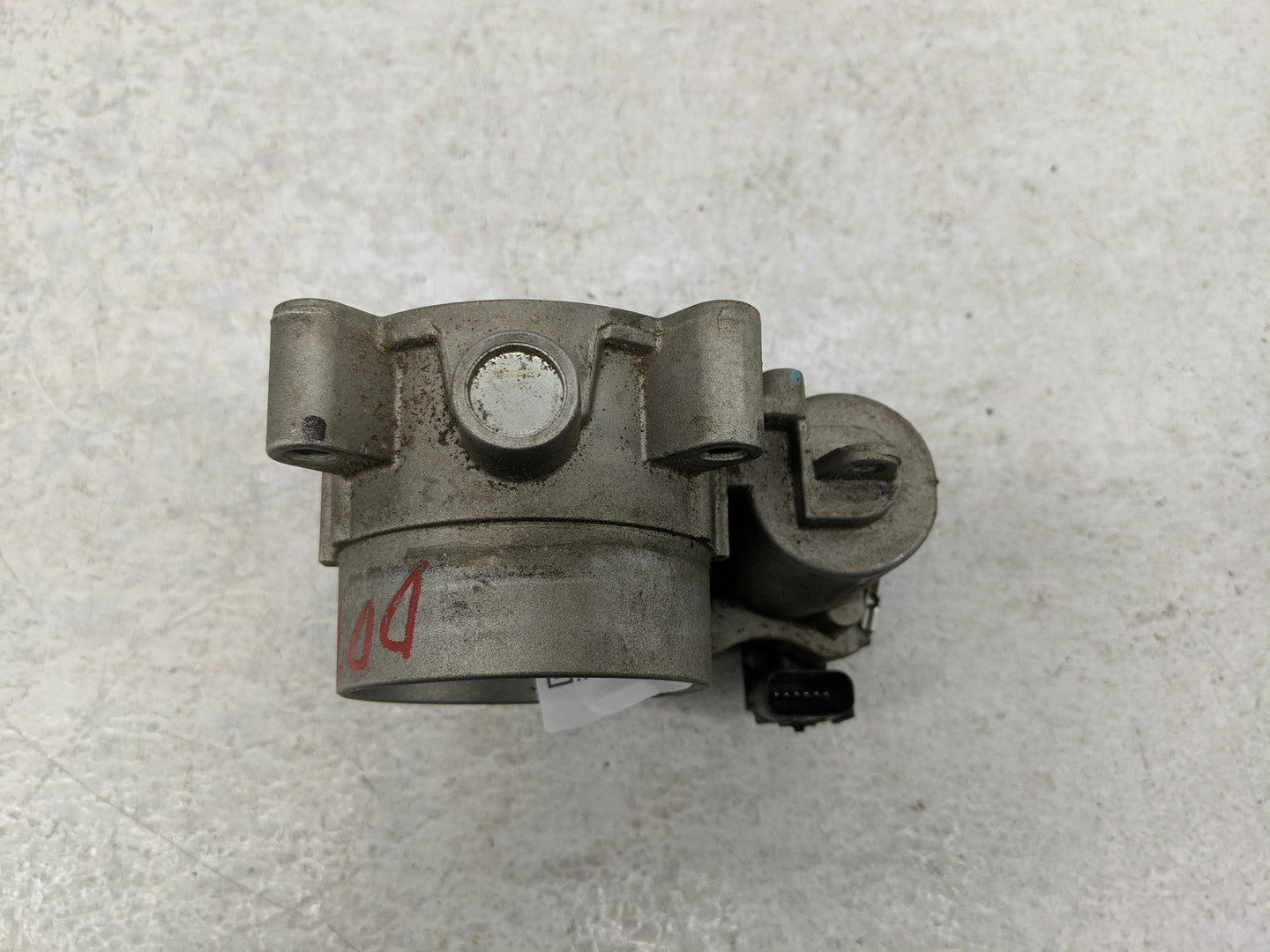 2015 Dodge Dart Throttle Body Fits OEM Used Auto Parts - Oemusedautoparts1.com