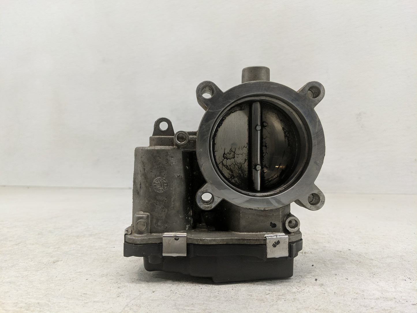 2015 Dodge Dart Throttle Body Fits OEM Used Auto Parts - Oemusedautoparts1.com