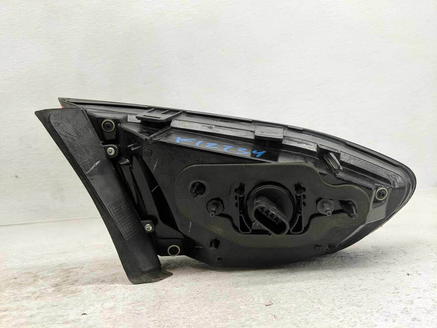 2013-2016 Dodge Dart Tail Light Assembly Passenger Right OEM Fits Fits 2013 2014 2015 2016 OEM Used Auto Parts - Oemusedauto