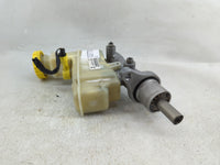 2013-2016 Dodge Dart Brake Master Cylinder - Oemusedautoparts1.com