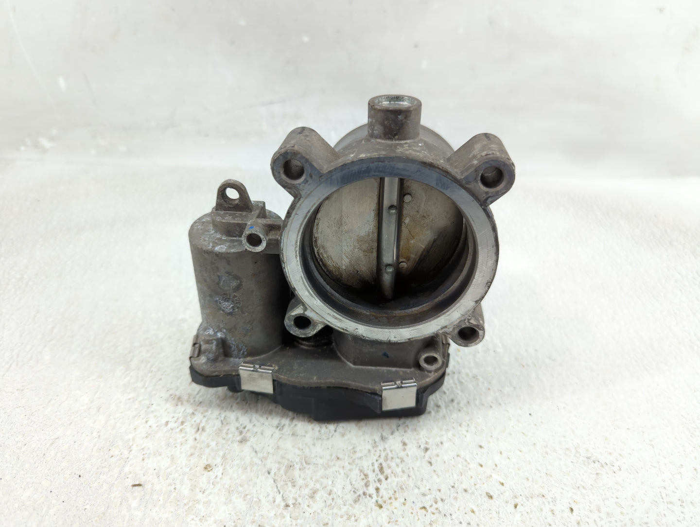 2013-2016 Dodge Dart Throttle Body P/N:04891970AB Fits Fits 2013 2014 2015 2016 OEM Used Auto Parts - Oemusedautoparts1.com