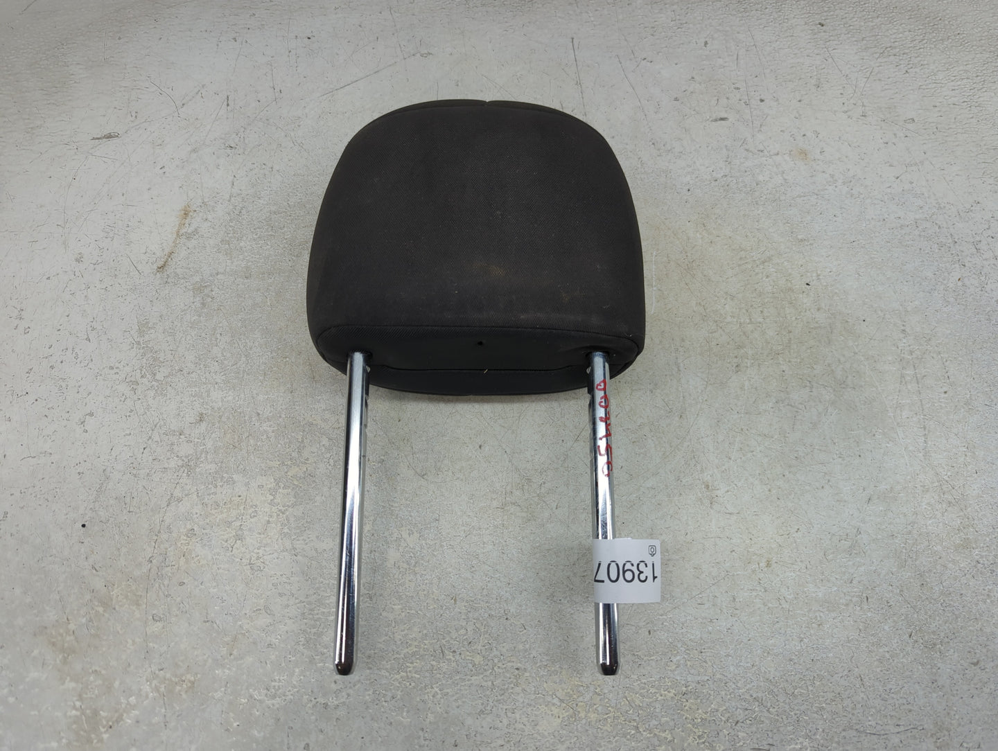 2013-2016 Dodge Dart Headrest Head Rest Front Driver Passenger Seat - Oemusedautoparts1.com