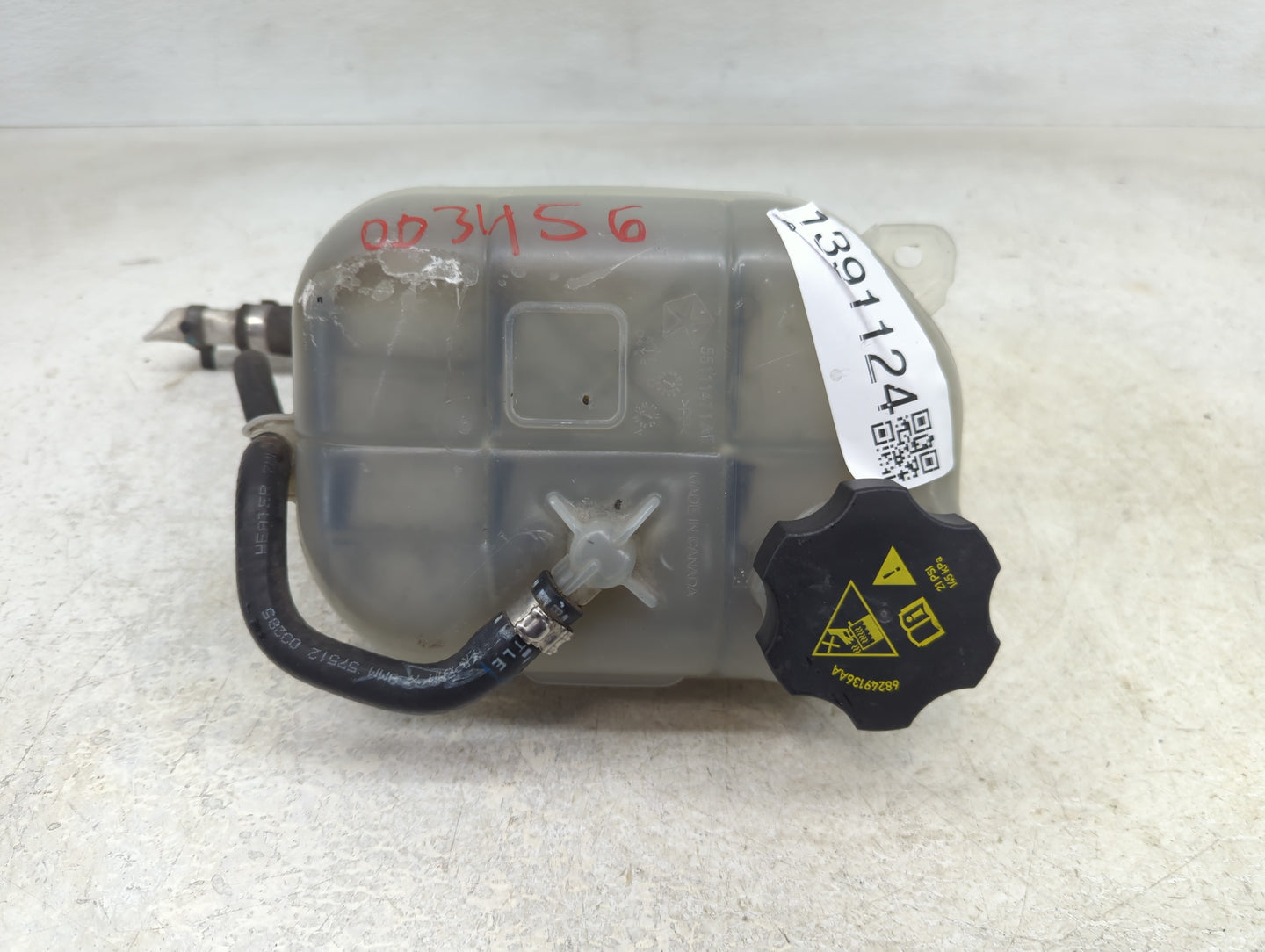 2013-2016 Dodge Dart Radiator Coolant Overflow Expansion Tank Bottle 1391124 - Oemusedautoparts1.com