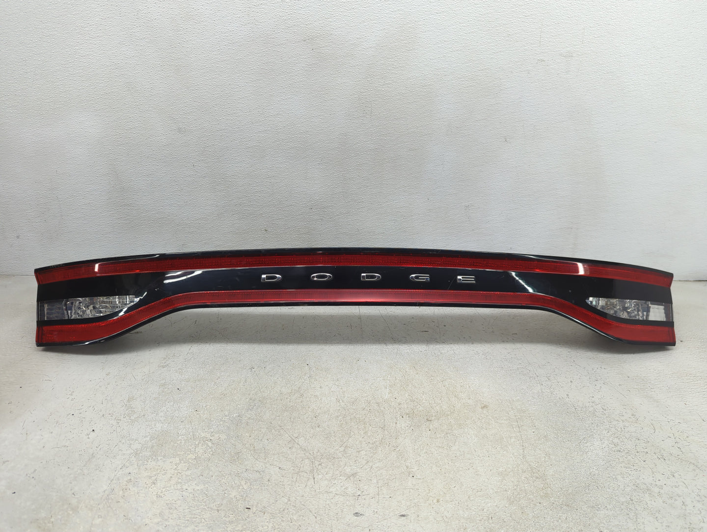 2015 Dodge Dart Third Brake Light Tail Light P/N:6003TA0032 Fits OEM Used Auto Parts - Oemusedautoparts1.com