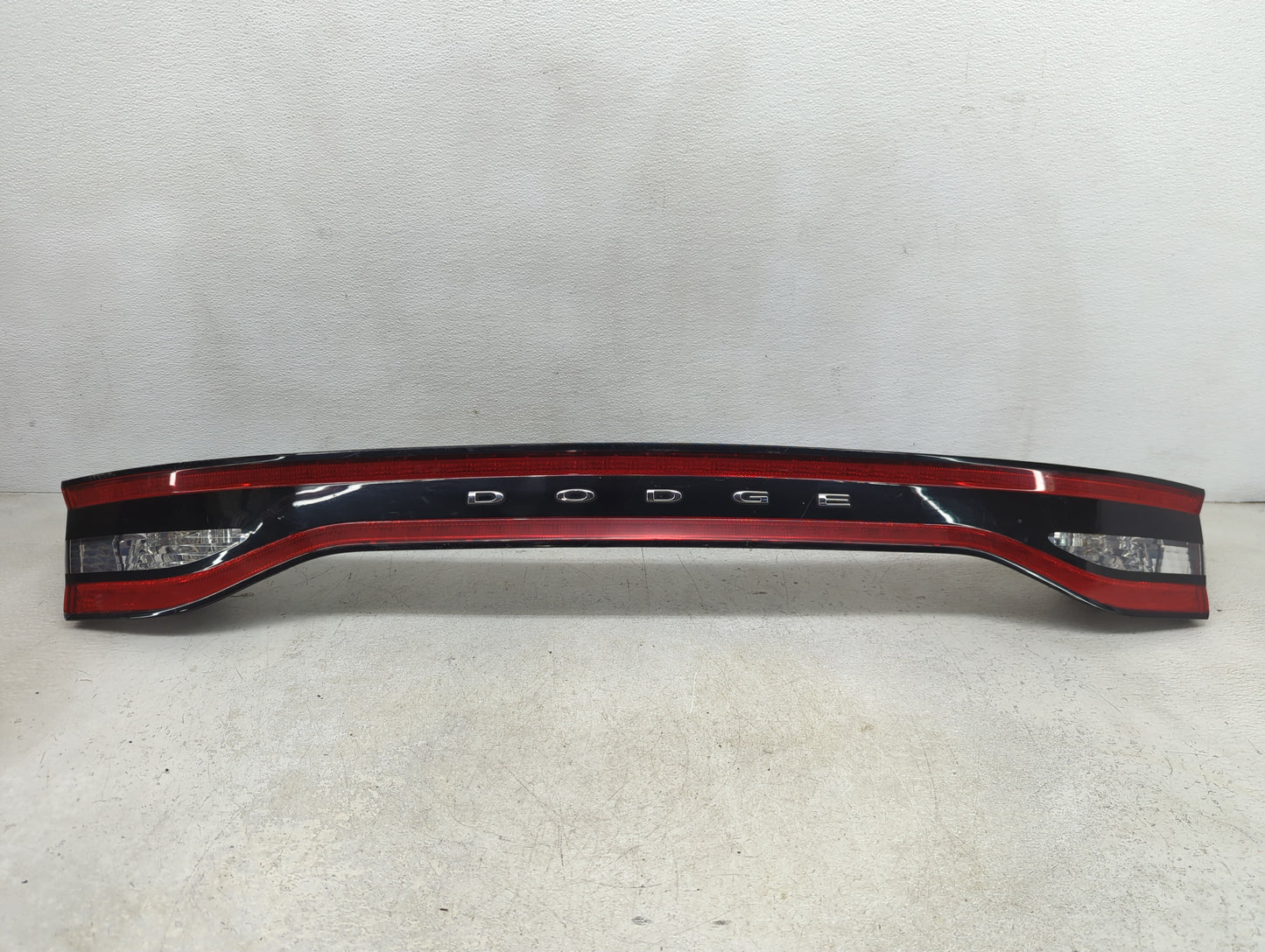 2015 Dodge Dart Third Brake Light Tail Light P/N:6003TA0032 Fits OEM Used Auto Parts - Oemusedautoparts1.com