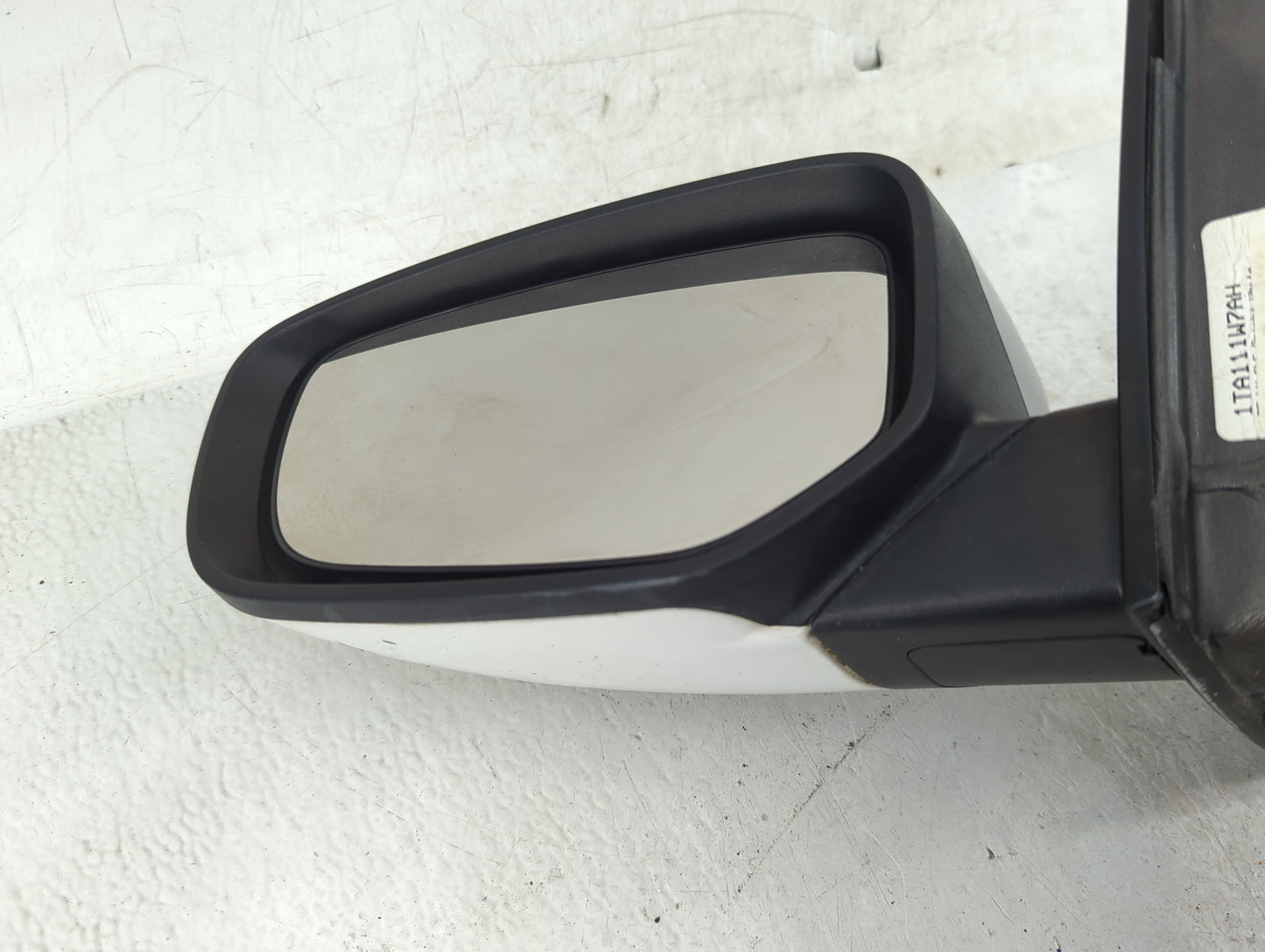 2013-2016 Dodge Dart Driver Side View Mirror - Left Door Mirror OEM Used - Oemusedautoparts1.com