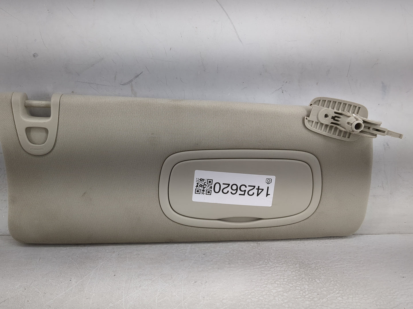 2015-2016 Dodge Dart Sun Visor Shade Replacement Passenger Right Mirror Fits Fits 2015 2016 OEM Used Auto Parts - Oemusedaut