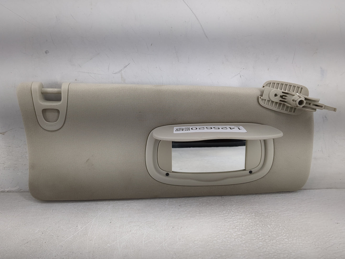 2015-2016 Dodge Dart Sun Visor Shade Replacement Passenger Right Mirror Fits Fits 2015 2016 OEM Used Auto Parts - Oemusedaut