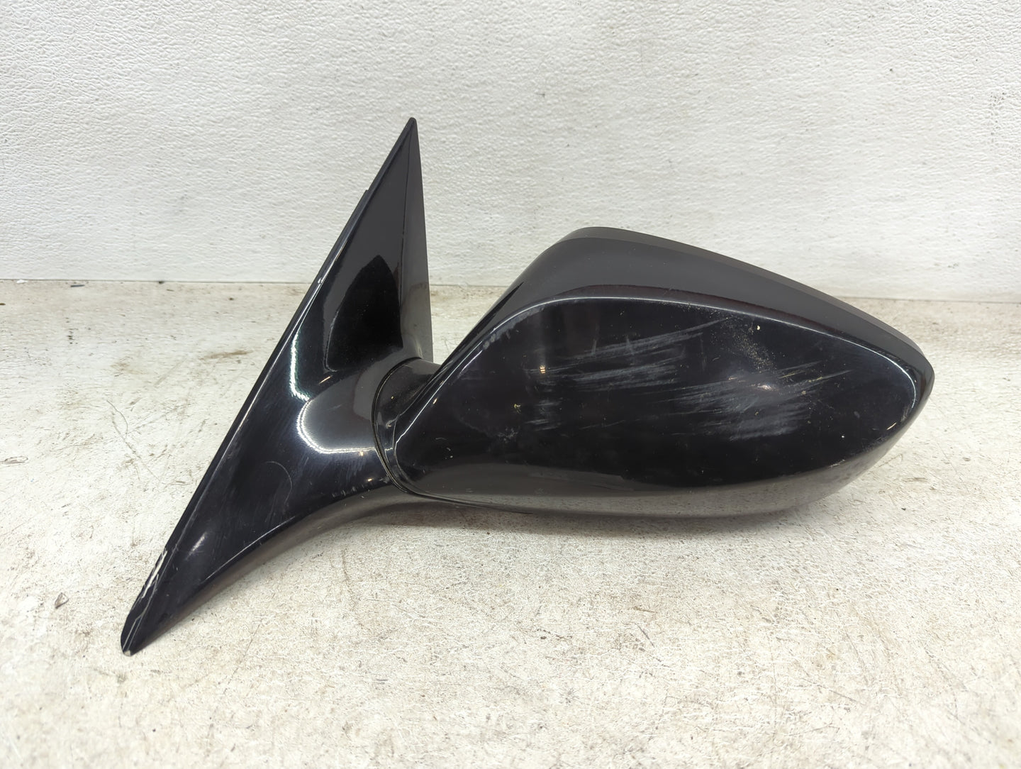2013-2016 Dodge Dart Driver Side View Mirror - Left Door Mirror OEM Used - Oemusedautoparts1.com