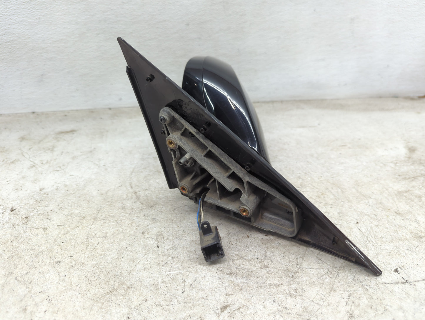 2013-2016 Dodge Dart Driver Side View Mirror - Left Door Mirror OEM Used - Oemusedautoparts1.com