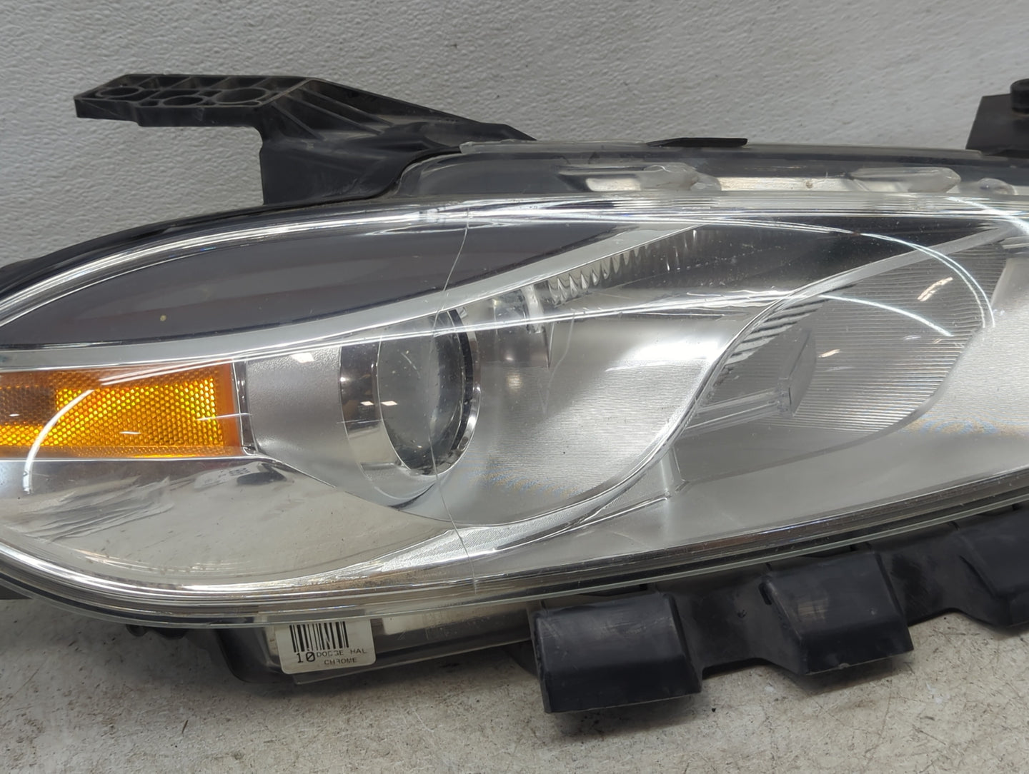 2013-2016 Dodge Dart Passenger Right Oem Head Light Headlight Lamp - Oemusedautoparts1.com
