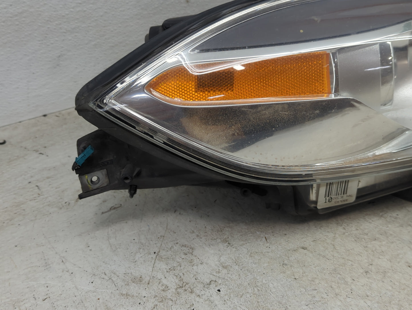 2013-2016 Dodge Dart Passenger Right Oem Head Light Headlight Lamp - Oemusedautoparts1.com