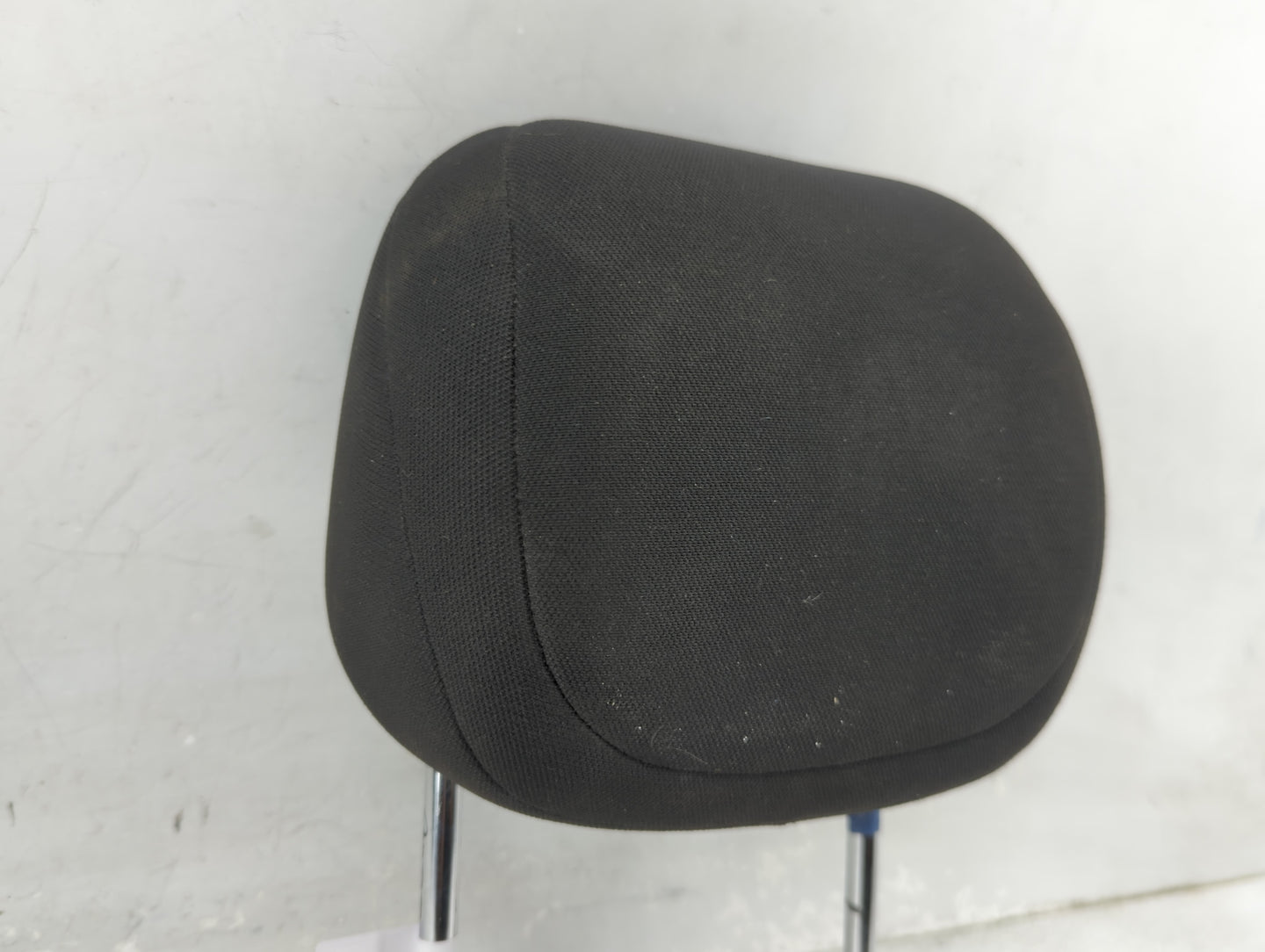 2013-2016 Dodge Dart Headrest Head Rest Front Driver Seat Black - Oemusedautoparts1.com