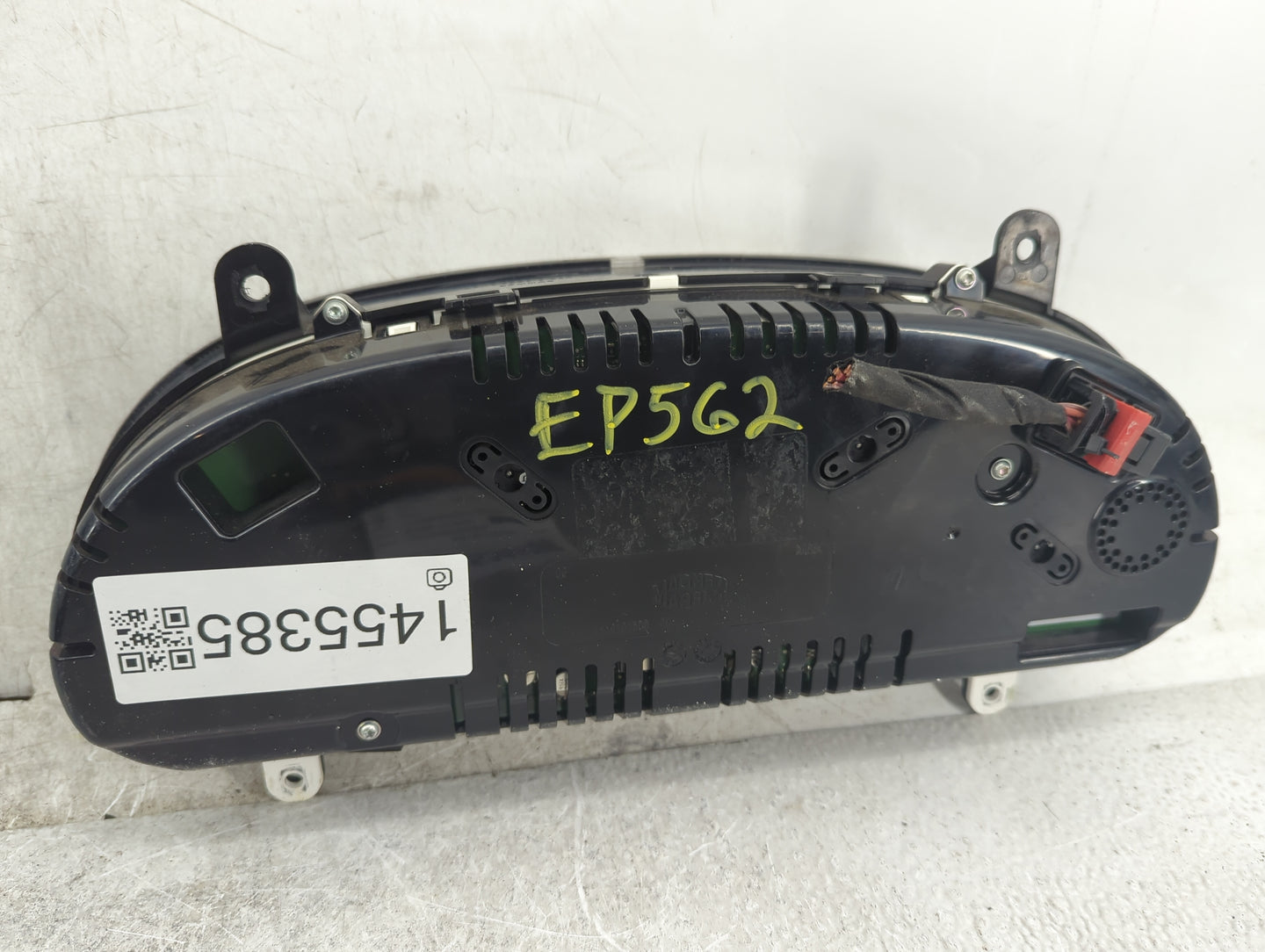 2015 Dodge Dart Instrument Cluster Speedometer Gauges P/N:5550101500 Miles: Fits OEM Used Auto Parts - Oemusedautoparts1.com