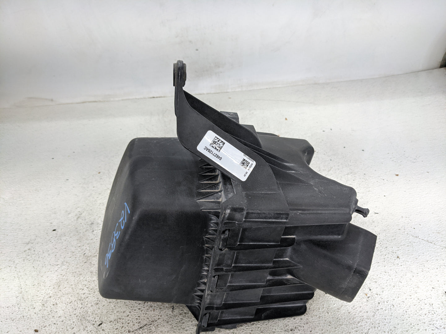 2013-2016 Dodge Dart Air Cleaner Intake-duct Hose Tube 1463556 - Oemusedautoparts1.com