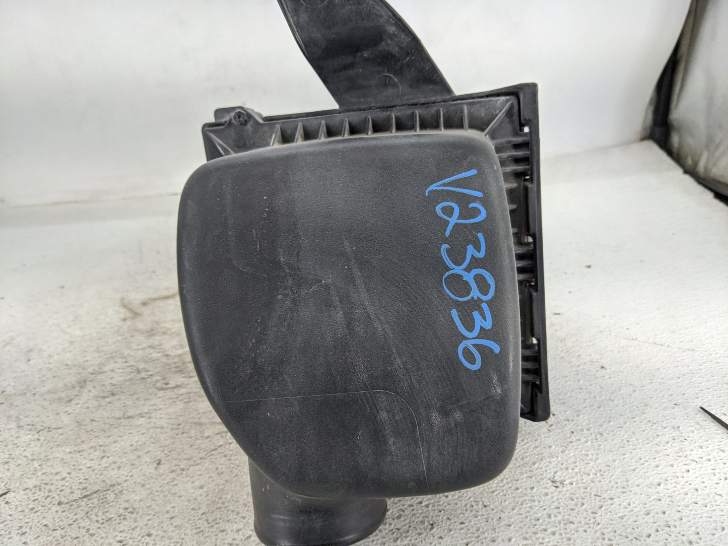 2013-2016 Dodge Dart Air Cleaner Intake-duct Hose Tube 1463556 - Oemusedautoparts1.com