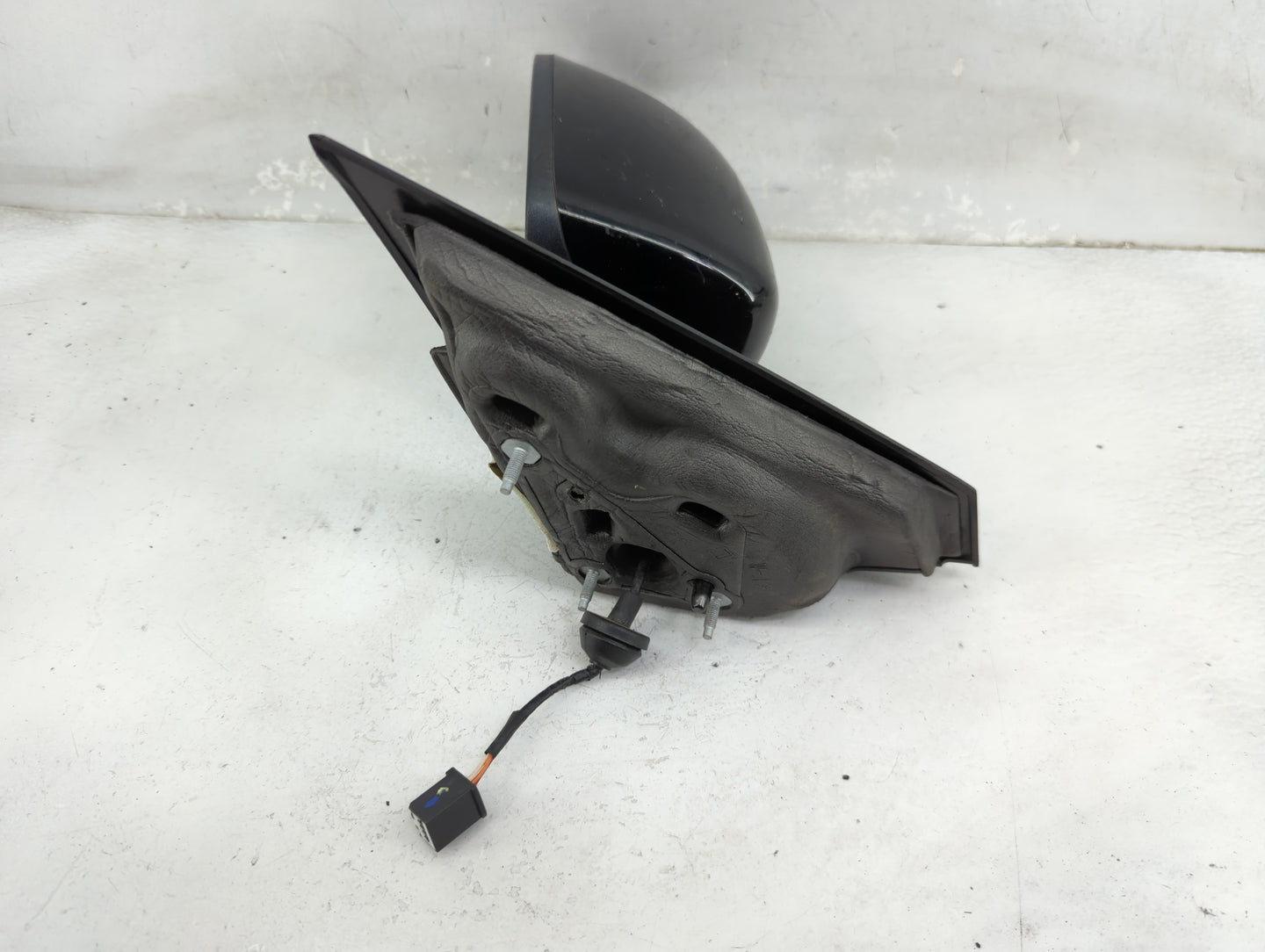 2013-2016 Dodge Dart Driver Side View Mirror - Left Door Mirror OEM Used - Oemusedautoparts1.com
