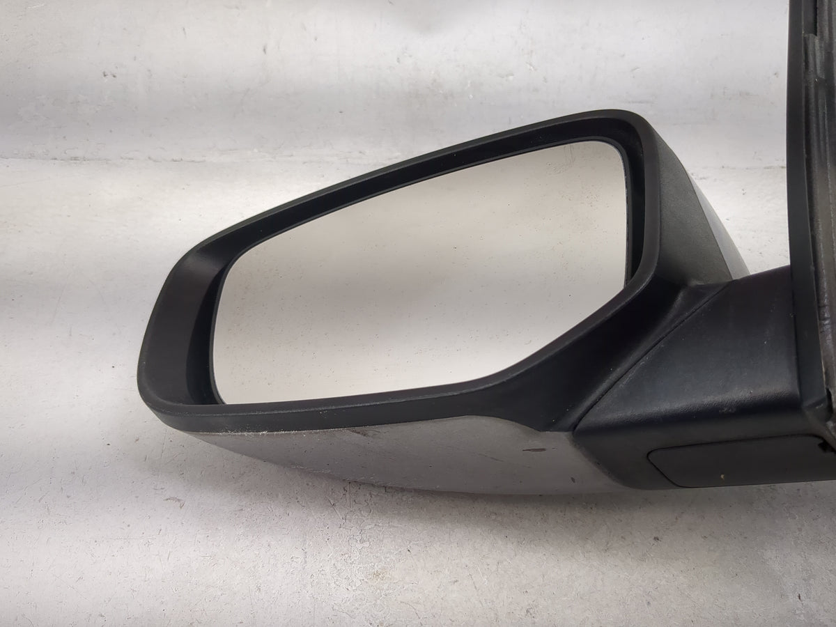 2013-2016 Dodge Dart Driver Side View Mirror - Left Door Mirror OEM Used - Oemusedautoparts1.com