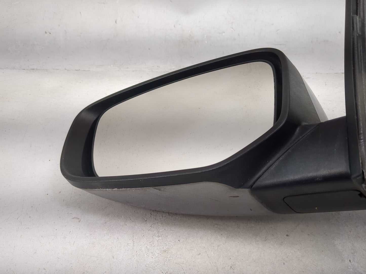 2013-2016 Dodge Dart Driver Side View Mirror - Left Door Mirror OEM Used - Oemusedautoparts1.com