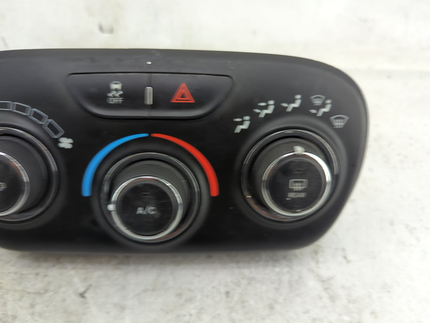 2013-2016 Dodge Dart Climate Control Module Temperature AC/Heater Replacement P/N:5MD15DX9AI Fits Fits 2013 2014 2015 2016 O