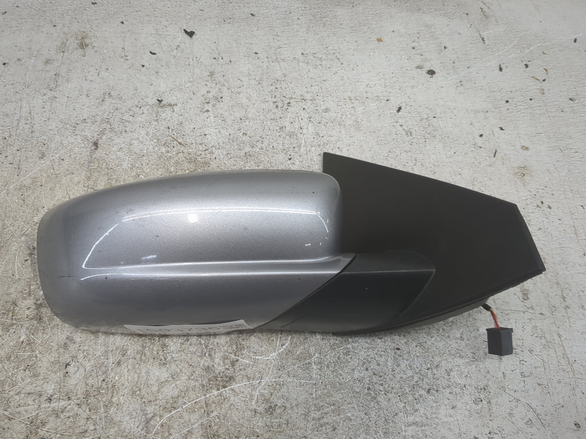 2013-2016 Dodge Dart Passenger Side View Mirror - Right Door Mirror OEM Used - Oemusedautoparts1.com