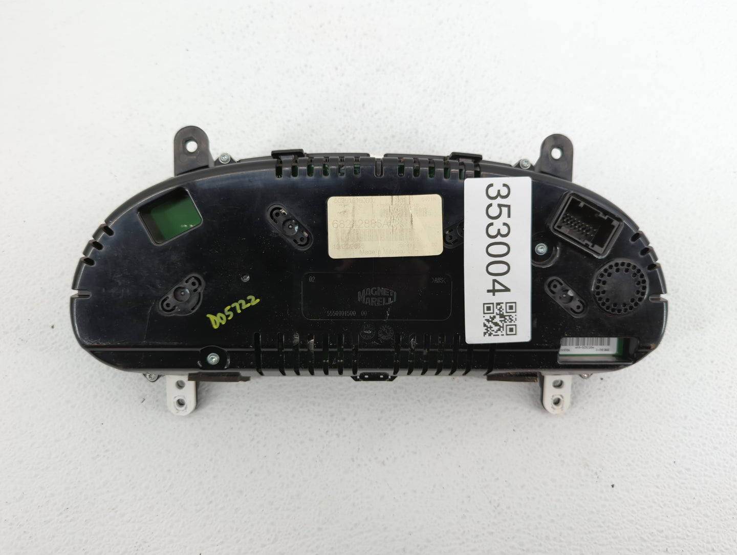 2015 Dodge Dart Instrument Cluster Speedometer Gauges P/N:M9-5LWH4R M9-5FG14R, 68242886AC, 68242888AC Fits OEM Used Auto Par