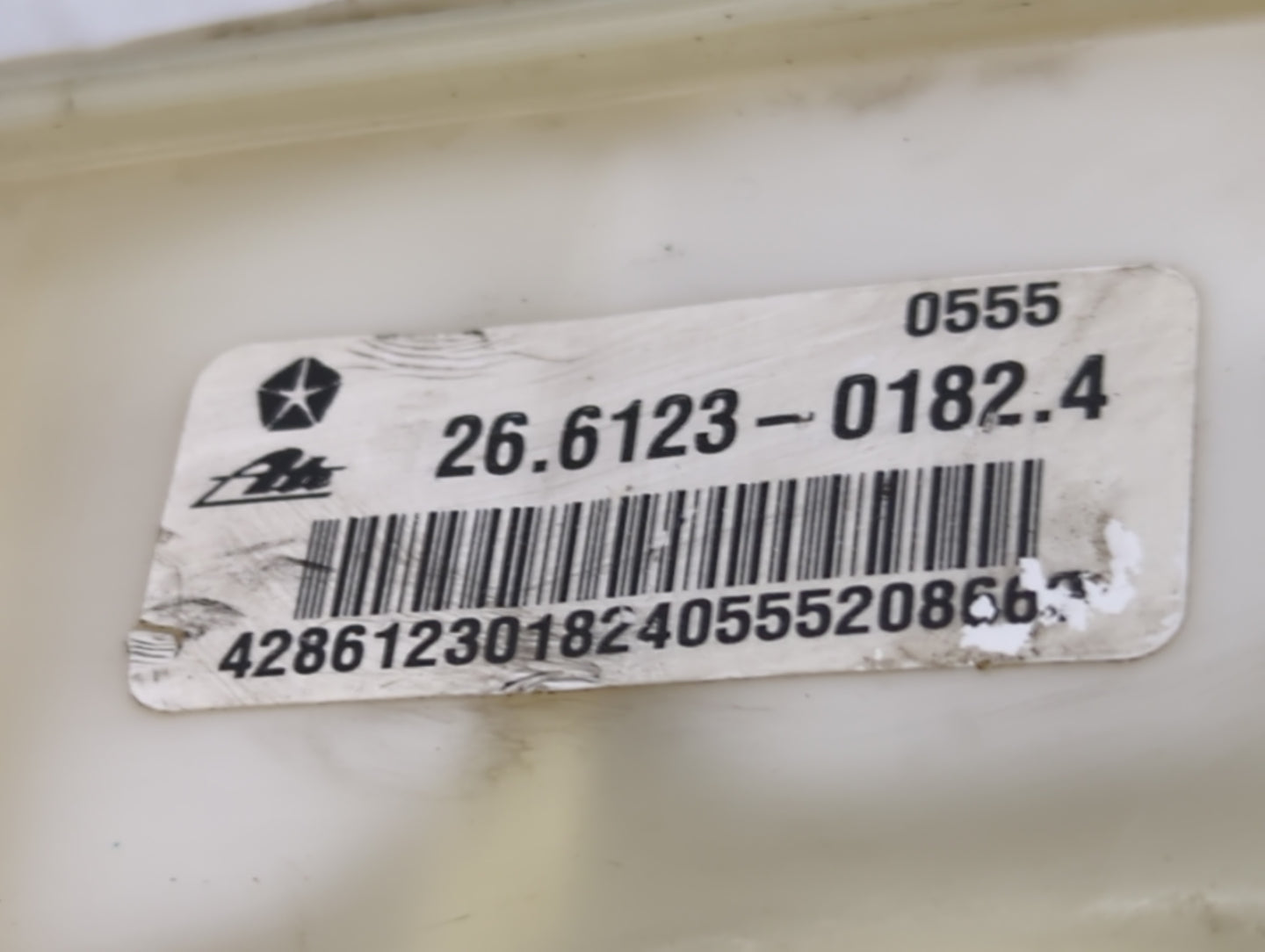 2013-2016 Dodge Dart Brake Master Cylinder - Oemusedautoparts1.com