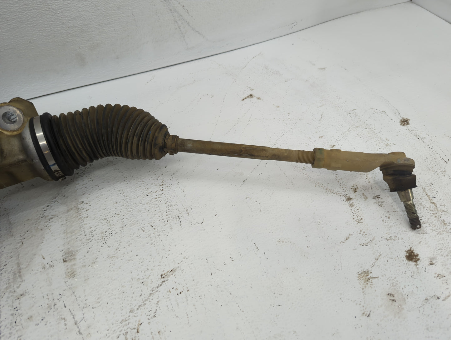 2015 Dodge Dart Rack and Pinion Steering Gear P/N:P68142691A Fits OEM Used Auto Parts - Oemusedautoparts1.com
