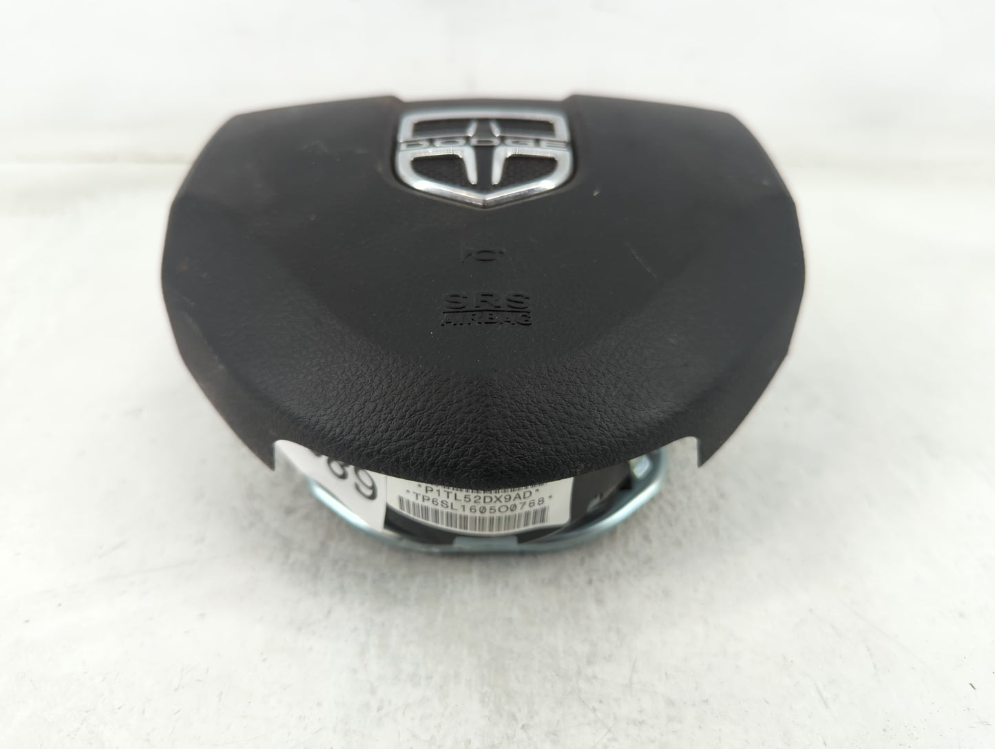 2013-2016 Dodge Dart Air Bag Driver Left Steering Wheel Mounted P/N:P1TL52DX9AD Fits Fits 2013 2014 2015 2016 OEM Used Auto 