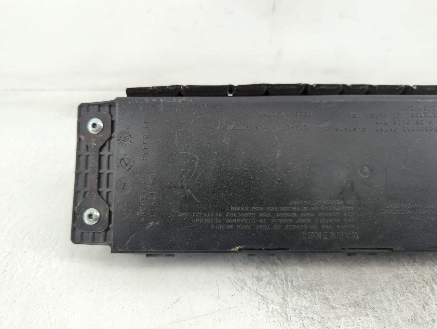 2013-2016 Dodge Dart Air Bag Driver Left Steering Wheel Mounted P/N:P68102233AD Fits Fits 2013 2014 2015 2016 OEM Used Auto 