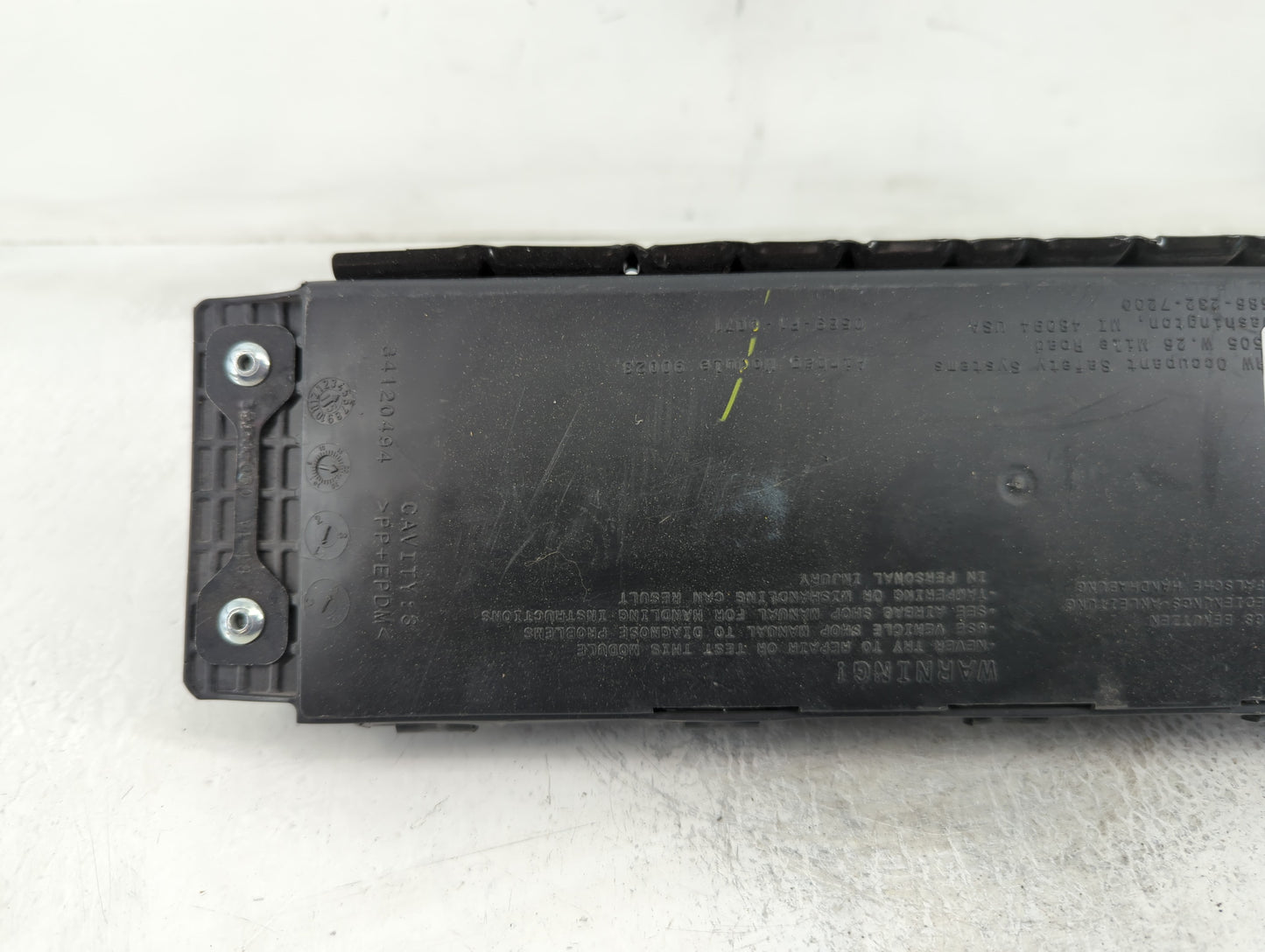 2013-2016 Dodge Dart Air Bag Passenger Right Knee Oem - Oemusedautoparts1.com